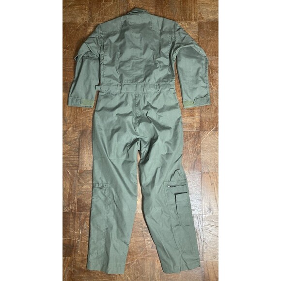 *Recalled* US Navy Issued Fire Resistant Coveralls Flight Suit Sage Green 38S - Picture 7 of 15